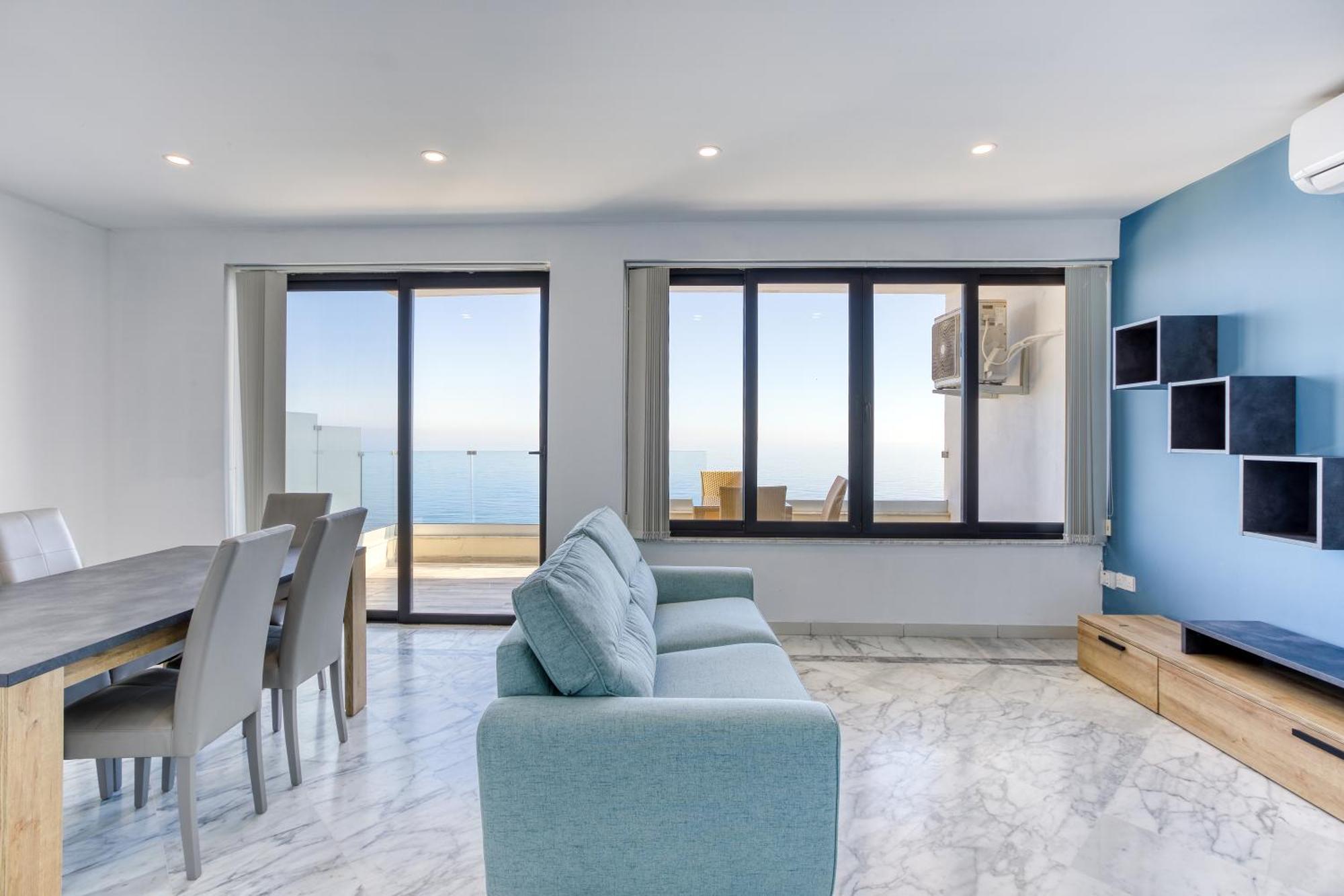 Seafront Sliema Apartment With Balcony & Sea Views By Jl Buitenkant foto